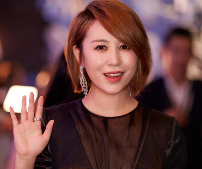 全国一等奖!第九届全国初中语文教师教学基本功大赛 玉林中学卢书倩赢了!:beat365官网(图12) beat365官网